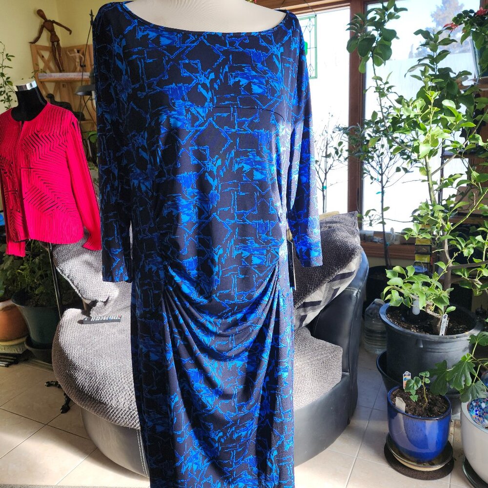 Stylish Marcelle Margaux Blue/Black Geometric Shirred Midi Dress MSRP $68